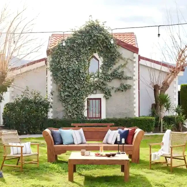 Resim MR. BIG TEAK BANK